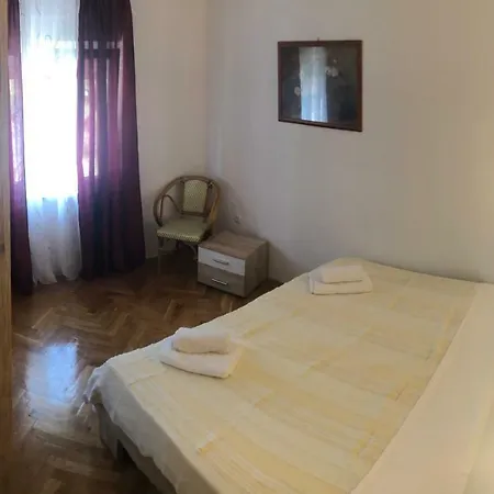 Apartment Kula