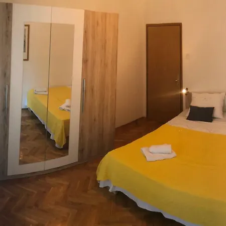 Kula Apartment Klenovica