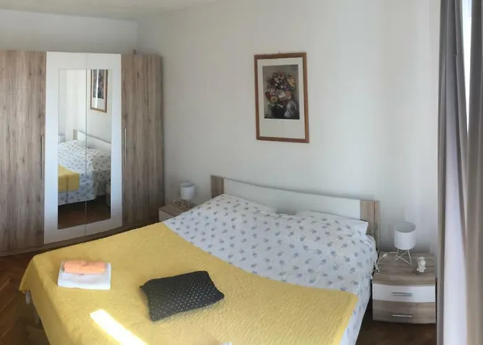 Kula Apartmán Klenovica